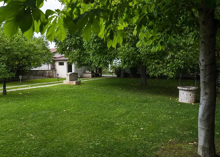 Luxury Traditional Vilă *