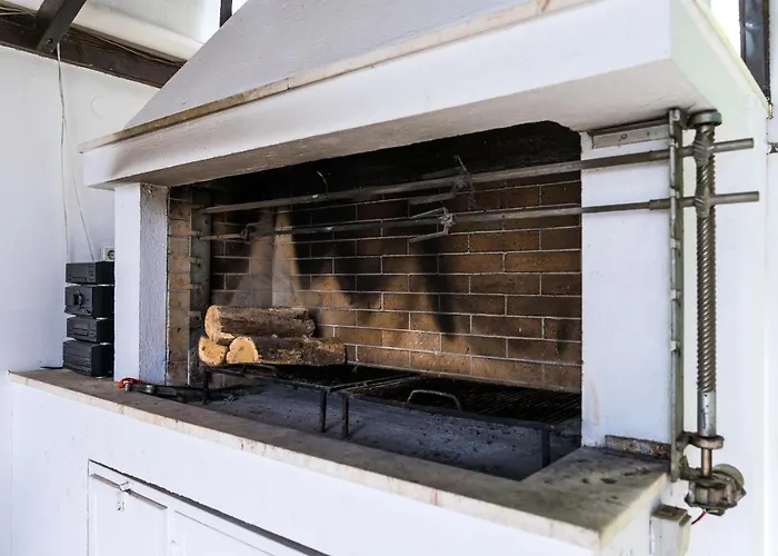 Luxury Traditional Villa