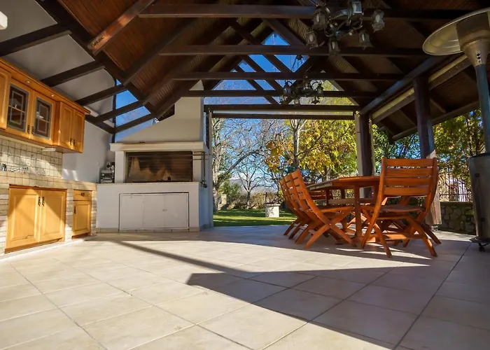 Luxury Traditional *