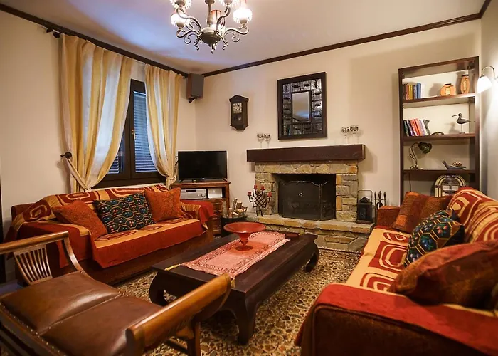 Luxury Traditional Vilă *